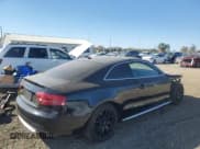 ✅ 2012 Audi S5 Premium Plus • VIN: WAUCVAFRXCA005373 • Лот: 77127594. Опубликован ранее на Copart с пробегом 111 903 миль. Бесплатный доступ к архиву аукционных продаж из США и подробный отчёт об истории автомобиля на DreamBid. Изображение 3.