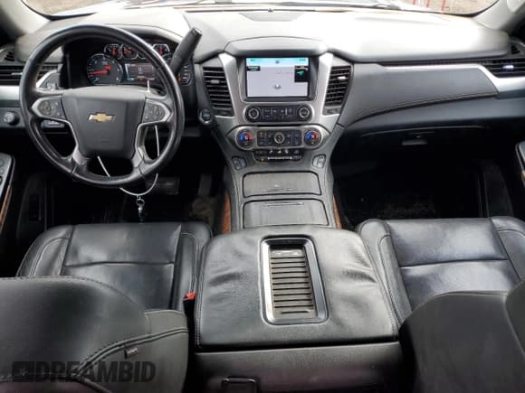 ✅ 2015 Chevrolet Suburban LTZ • VIN: 1GNSKKKC1FR681013 • Lot: 78457334. Wystawiony na Copart z przebiegiem 239 620 mil. Bezpłatny archiwum sprzedaży aukcyjnych z USA i szczegółowy raport historii pojazdu na DreamBid. Zdjęcie 8.