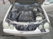 ✅ 2001 Mercedes-Benz E 320 • VIN: WDBJF70J31B293515 • Lot: 79318294. Wystawiony na Copart z przebiegiem Nie podano. Bezpłatny archiwum sprzedaży aukcyjnych z USA i szczegółowy raport historii pojazdu na DreamBid. Zdjęcie 11.