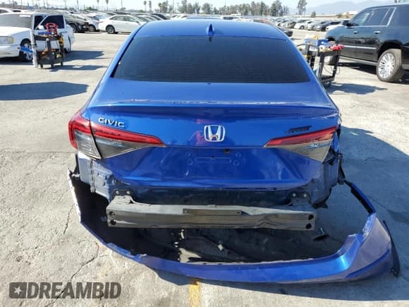 ✅ 2023 Honda Civic Sport • VIN: 2HGFE2F5XPH513015 • Lot: 85897635. Wystawiony na Copart z przebiegiem 95 616 mil. Bezpłatny archiwum sprzedaży aukcyjnych z USA i szczegółowy raport historii pojazdu na DreamBid. Zdjęcie 6.