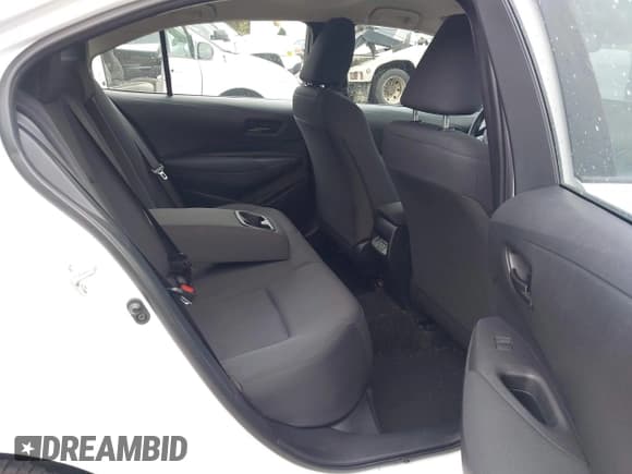 ✅ 2024 Toyota Corolla LE • VIN: 5YFB4MDE5RP114508 • Lot: 43391786. Wystawiony na IAAI z przebiegiem 45 569 mil. Bezpłatny archiwum sprzedaży aukcyjnych z USA i szczegółowy raport historii pojazdu na DreamBid. Zdjęcie 8.