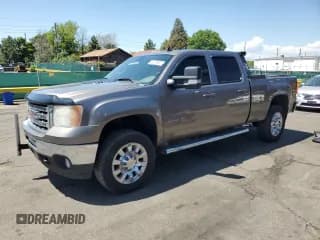 ✅ 2013 GMC Sierra 2500HD SLT • VIN: 1GT121E83DF154837 • Lot: 63439865. Listed on Copart with 241,191 mi. Free auction sales archive from the USA and detailed vehicle history report at DreamBid. Image 1.