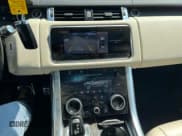 ✅ 2018 Land Rover Range Rover Sport HSE • VIN: SALWR2RK8JA801747 • Lot: 61385965. Listed on Copart with 145,457 mi. Free auction sales archive from the USA and detailed vehicle history report at DreamBid. Image 10.