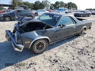 ✅ 1985 Chevrolet El Camino • VIN: 3GCCW80H2FS905566 • Лот: 75897944. Опубликован ранее на Copart с пробегом 81 485 миль. Бесплатный доступ к архиву аукционных продаж из США и подробный отчёт об истории автомобиля на DreamBid. Изображение 1.