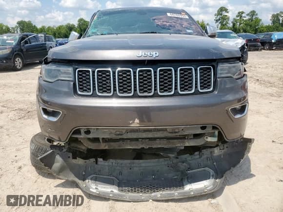✅ 2017 Jeep Grand Cherokee Limited • VIN: 1C4RJEBG7HC669100 • Lot: 68286955. Wystawiony na Copart z przebiegiem 228 401 mil. Bezpłatny archiwum sprzedaży aukcyjnych z USA i szczegółowy raport historii pojazdu na DreamBid. Zdjęcie 5.