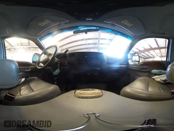 ✅ 2002 Ford F-250 XL • VIN: 1FTNW20F22EB67423 • Лот: 43838729. Опубликован ранее на IAAI с пробегом 194 432 миль. Бесплатный доступ к архиву аукционных продаж из США и подробный отчёт об истории автомобиля на DreamBid. Изображение 18.