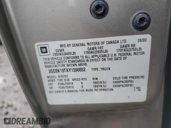 2000 Chevrolet Silverado 1500 LT с VIN 2GCEK19TXY1396652, выставлен на аукционе Copart как лот 48220095 с пробегом 266 499 миль миль и Чистый • Clean title. История ставок и продаж доступна на DreamBid. Изображение 12.