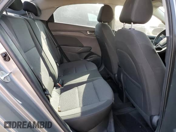 2021 Hyundai Accent SE z VIN 3KPC24A64ME146156, wystawiony jako Copart lot #68278154 z przebiegiem 72 267 mil mil oraz Szkoda całkowita • Salvage title. Historia ofert i sprzedaży dostępna na DreamBid. Obrazek 10.