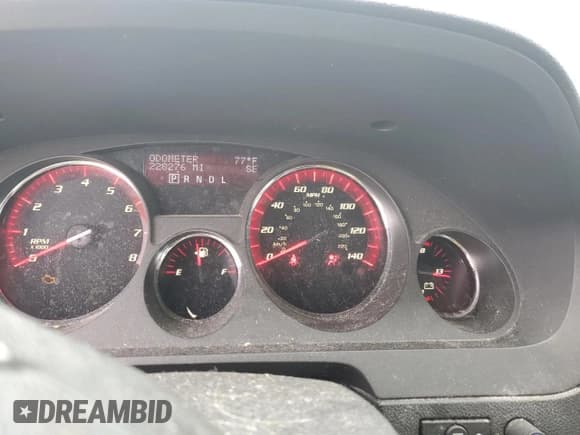 ✅ 2010 GMC Acadia SLT2 • VIN: 1GKLRNED4AJ117303 • Lot: 67528065. Wystawiony na Copart z przebiegiem 228 276 mil. Bezpłatny archiwum sprzedaży aukcyjnych z USA i szczegółowy raport historii pojazdu na DreamBid. Zdjęcie 9.