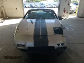 ✅ 1987 Pontiac Fiero • VIN: 1G2PF1191HP224790 • Lot: 70424675. Wystawiony na Copart z przebiegiem 90 703 mil. Bezpłatny archiwum sprzedaży aukcyjnych z USA i szczegółowy raport historii pojazdu na DreamBid. Zdjęcie 5.