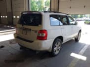 ✅ 2007 Toyota Highlander w/3rd Row • VIN: JTEEW21A070046294 • Lot: 42403612. Wystawiony na IAAI z przebiegiem 263 561 mil. Bezpłatny archiwum sprzedaży aukcyjnych z USA i szczegółowy raport historii pojazdu na DreamBid. Zdjęcie 4.