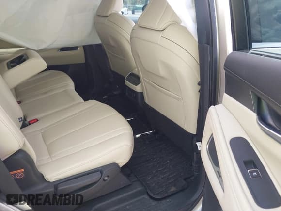 ✅ 2024 Infiniti QX60 Luxe • VIN: 5N1DL1FR6RC343763 • Lot: 42686502. Listed on IAAI with 3,791 mi. Free auction sales archive from the USA and detailed vehicle history report at DreamBid. Image 8.