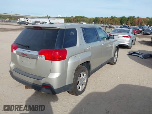 ✅ 2014 GMC Terrain SLE • VIN: 2GKALMEK6E6382292 • Лот: 43484689. Опубликован ранее на IAAI с пробегом 172 253 миль. Бесплатный доступ к архиву аукционных продаж из США и подробный отчёт об истории автомобиля на DreamBid. Изображение 4.