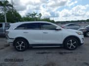✅ 2017 Kia Sorento EX • VIN: 5XYPH4A55HG320767 • Лот: 42963326. Опубликован ранее на IAAI с пробегом 118 201 миль. Бесплатный доступ к архиву аукционных продаж из США и подробный отчёт об истории автомобиля на DreamBid. Изображение 14.