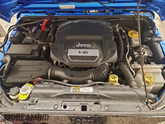 ✅ 2016 Jeep Wrangler Unlimited Sport • VIN: 1C4BJWDG2GL286457 • Lot: 94462555. Listed on Copart with 139,162 mi. Free auction sales archive from the USA and detailed vehicle history report at DreamBid. Image 12.