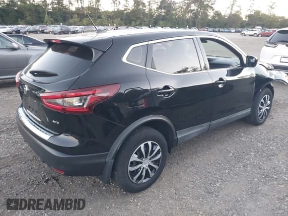 ✅ 2020 Nissan Rogue S • VIN: JN1BJ1CW9LW371562 • Lot: 43277857. Listed on IAAI with 77,110 mi. Free auction sales archive from the USA and detailed vehicle history report at DreamBid. Image 4.