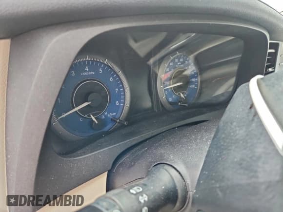 ✅ 2019 Toyota Sienna Limited • VIN: 5TDYZ3DC4KS981562 • Lot: 95432565. Listed on Copart with Not provided. Free auction sales archive from the USA and detailed vehicle history report at DreamBid. Image 9.