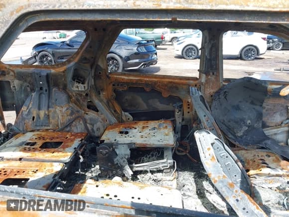 ✅ 2020 Dodge Durango GT Plus • VIN: 1C4RDJDG7LC367747 • Lot: 42204191. Listed on IAAI with Not provided. Free auction sales archive from the USA and detailed vehicle history report at DreamBid. Image 8.