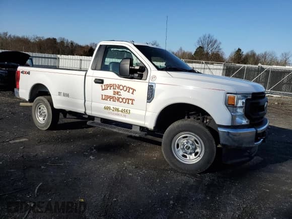 ✅ 2021 Ford F-250 XL • VIN: 1FTBF2B69MEC28981 • Lot: 47862774. Listed on Copart with 28,712 mi. Free auction sales archive from the USA and detailed vehicle history report at DreamBid. Image 4.