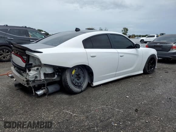 ✅ 2018 Dodge Charger R/T Scat Pack • VIN: 2C3CDXGJ4JH129563 • Lot: 69248895. Wystawiony na Copart z przebiegiem 95 148 mil. Bezpłatny archiwum sprzedaży aukcyjnych z USA i szczegółowy raport historii pojazdu na DreamBid. Zdjęcie 3.