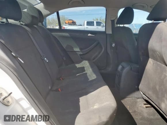 ✅ 2014 Volkswagen Jetta • VIN: 3VW1K7AJ6EM376654 • Lot: 81163185. Listed on Copart with 96,790 mi. Free auction sales archive from the USA and detailed vehicle history report at DreamBid. Image 10.