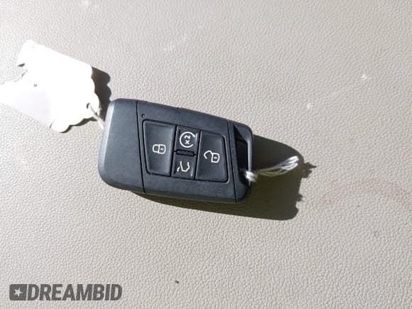 ✅ 2019 Volkswagen Atlas SE • VIN: 1V2UR2CA6KC530285 • Лот: 43565138. Опубликован ранее на IAAI с пробегом 88 730 миль. Бесплатный доступ к архиву аукционных продаж из США и подробный отчёт об истории автомобиля на DreamBid. Изображение 11.