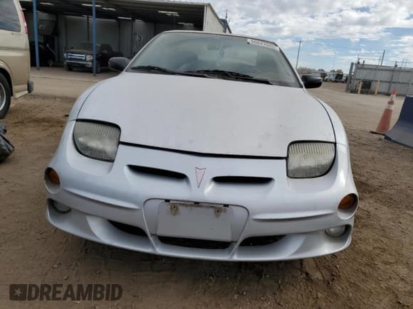 ✅ 2000 Pontiac Sunfire • VIN: 1G2JD12T1Y7118670 • Lot: 90047665. Listed on Copart with 143,666 mi. Free auction sales archive from the USA and detailed vehicle history report at DreamBid. Image 5.