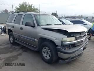 2002 Chevrolet Tahoe LS с VIN 1GNEC13T42R140227, выставлен на аукционе IAAI как лот 43271481 с пробегом 283 561 миль миль и . История ставок и продаж доступна на DreamBid. Изображение 1.