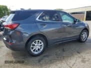 ✅ 2022 Chevrolet Equinox LT • VIN: 2GNAXUEV1N6155772 • Lot: 70251475. Wystawiony na Copart z przebiegiem 133 601 mil. Bezpłatny archiwum sprzedaży aukcyjnych z USA i szczegółowy raport historii pojazdu na DreamBid. Zdjęcie 3.