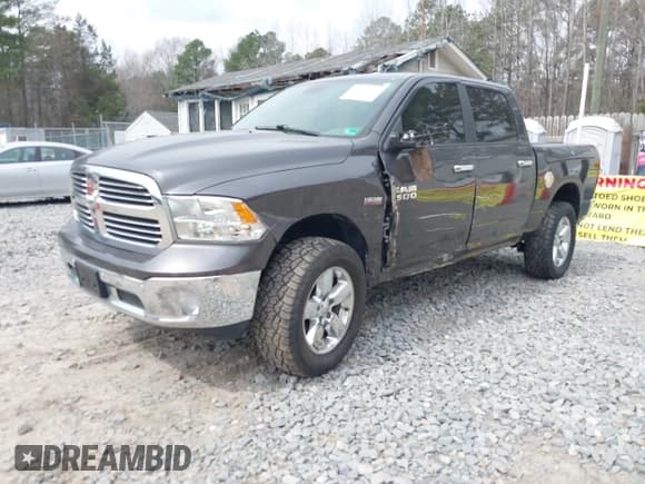 ✅ 2018 Ram 1500 Big Horn • VIN: 1C6RR7LT1JS218327 • Lot: 41815454. Wystawiony na IAAI z przebiegiem 48 698 mil. Bezpłatny archiwum sprzedaży aukcyjnych z USA i szczegółowy raport historii pojazdu na DreamBid. Zdjęcie 2.