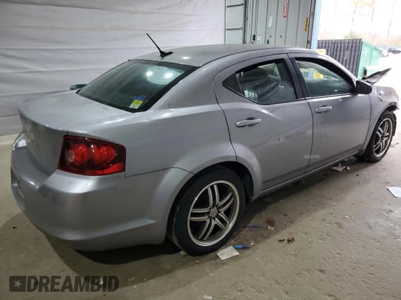 ✅ 2014 Dodge Avenger SE • VIN: 1C3CDZAB9EN145462 • Lot: 90893855. Wystawiony na Copart z przebiegiem Nie podano. Bezpłatny archiwum sprzedaży aukcyjnych z USA i szczegółowy raport historii pojazdu na DreamBid. Zdjęcie 3.