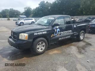 2006 Dodge Dakota SLT with VIN 1D7HE42KX6S604507, listed as a Copart auction lot 68262765 with 353,914 mi miles and Salvage title. Bid and sale history available at DreamBid. Image 1.
