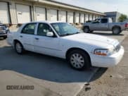 ✅ 2005 Mercury Grand Marquis LS Premium • VIN: 2MEFM75W05X656808 • Lot: 67174645. Wystawiony na Copart z przebiegiem 179 015 mil. Bezpłatny archiwum sprzedaży aukcyjnych z USA i szczegółowy raport historii pojazdu na DreamBid. Zdjęcie 4.