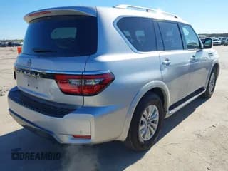 ✅ 2024 Nissan Armada SV • VIN: JN8AY2AC8R9195716 • Lot: 43784296. Wystawiony na IAAI z przebiegiem 52 452 mil. Bezpłatny archiwum sprzedaży aukcyjnych z USA i szczegółowy raport historii pojazdu na DreamBid. Zdjęcie 4.