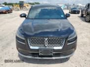 ✅ 2022 Lincoln Corsair Reserve • VIN: 5LMCJ2C96NUL01672 • Lot: 67684255. Wystawiony na Copart z przebiegiem 72 197 mil. Bezpłatny archiwum sprzedaży aukcyjnych z USA i szczegółowy raport historii pojazdu na DreamBid. Zdjęcie 5.