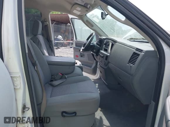 ✅ 2009 Dodge 2500 SLT • VIN: 3D7KS28L89G532303 • Лот: 42448581. Опубликован ранее на IAAI с пробегом 213 897 миль. Бесплатный доступ к архиву аукционных продаж из США и подробный отчёт об истории автомобиля на DreamBid. Изображение 5.