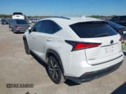 ✅ 2019 Lexus NX 300 F Sport • VIN: JTJYARBZXK2123244 • Lot: 43599368. Wystawiony na IAAI z przebiegiem 101 600 mil. Bezpłatny archiwum sprzedaży aukcyjnych z USA i szczegółowy raport historii pojazdu na DreamBid. Zdjęcie 3.