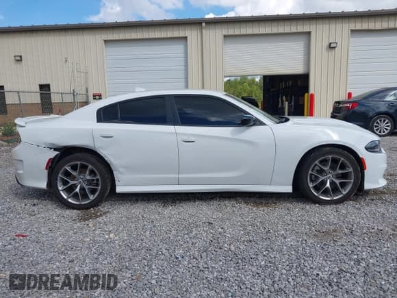 ✅ 2023 Dodge Charger GT • VIN: 2C3CDXHGXPH589239 • Lot: 43309888. Wystawiony na IAAI z przebiegiem 47 566 mil. Bezpłatny archiwum sprzedaży aukcyjnych z USA i szczegółowy raport historii pojazdu na DreamBid. Zdjęcie 13.