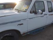 ✅ 1992 Ford F-150 • VIN: 1FTEX15N7NKB55278 • Lot: 41787804. Wystawiony na IAAI z przebiegiem Nie podano. Bezpłatny archiwum sprzedaży aukcyjnych z USA i szczegółowy raport historii pojazdu na DreamBid. Zdjęcie 6.