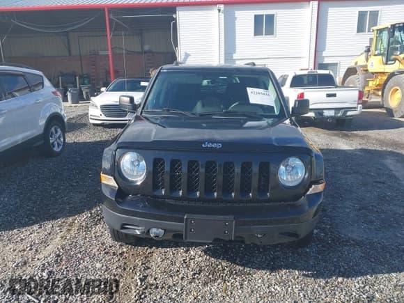 ✅ 2016 Jeep Patriot Sport • VIN: 1C4NJRBB7GD729251 • Лот: 42285816. Опубликован ранее на IAAI с пробегом 107 989 миль. Бесплатный доступ к архиву аукционных продаж из США и подробный отчёт об истории автомобиля на DreamBid. Изображение 12.