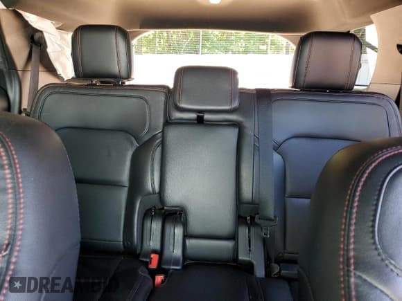 ✅ 2017 Ford Explorer Sport • VIN: 1FM5K8GT6HGD82208 • Lot: 57868365. Wystawiony na Copart z przebiegiem 77 072 mil. Bezpłatny archiwum sprzedaży aukcyjnych z USA i szczegółowy raport historii pojazdu na DreamBid. Zdjęcie 10.