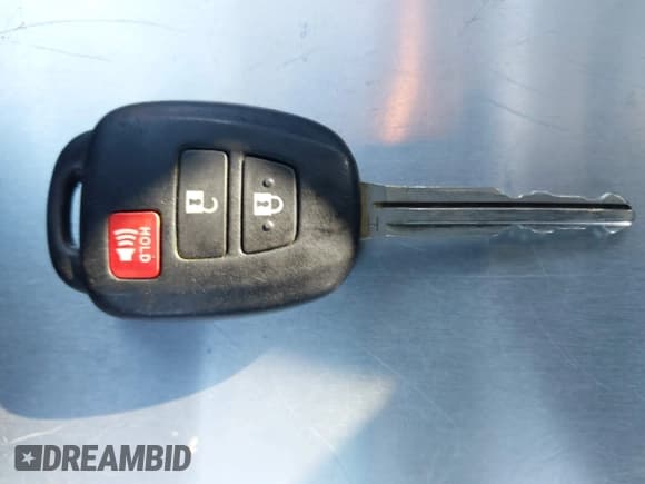 ✅ 2017 Toyota Tacoma TRD Off Road • VIN: 5TFSZ5AN5HX077438 • Lot: 43644662. Listed on IAAI with 148,795 mi. Free auction sales archive from the USA and detailed vehicle history report at DreamBid. Image 11.