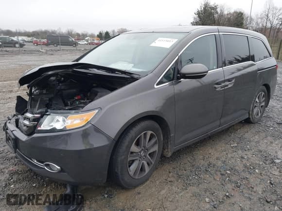 ✅ 2015 Honda Odyssey Touring Elite • VIN: 5FNRL5H92FB089627 • Lot: 41115013. Listed on IAAI with Not provided. Free auction sales archive from the USA and detailed vehicle history report at DreamBid. Image 17.