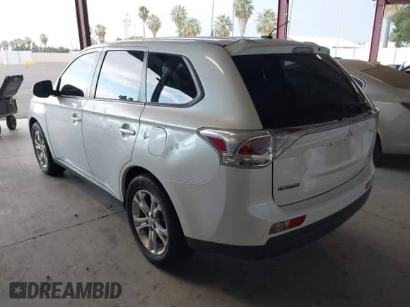 2014 Mitsubishi Outlander SE с VIN JA4AD3A37EZ004630, выставлен на аукционе IAAI как лот 43127917 с пробегом 182 243 миль миль и . История ставок и продаж доступна на DreamBid. Изображение 3.