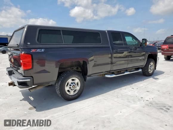 ✅ 2016 Chevrolet Silverado 2500HD LT • VIN: 1GC2KVEGXGZ280411 • Lot: 61686655. Wystawiony na Copart z przebiegiem 163 472 mil. Bezpłatny archiwum sprzedaży aukcyjnych z USA i szczegółowy raport historii pojazdu na DreamBid. Zdjęcie 3.