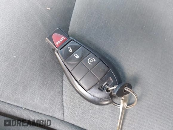 ✅ 2014 Ram 1500 Big Horn • VIN: 1C6RR6GT6ES390945 • Лот: 43916967. Опубликован ранее на IAAI с пробегом 203 387 миль. Бесплатный доступ к архиву аукционных продаж из США и подробный отчёт об истории автомобиля на DreamBid. Изображение 11.