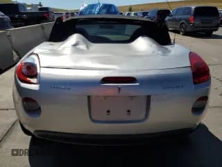 ✅ 2006 Pontiac Solstice • VIN: 1G2MB33B16Y107714 • Лот: 70491744. Опубликован ранее на Copart с пробегом 53 925 миль. Бесплатный доступ к архиву аукционных продаж из США и подробный отчёт об истории автомобиля на DreamBid. Изображение 6.
