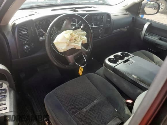 ✅ 2007 GMC Sierra 1500 SLE1 • VIN: 2GTEC13J471634725 • Лот: 61557375. Опубликован ранее на Copart с пробегом 211 035 миль. Бесплатный доступ к архиву аукционных продаж из США и подробный отчёт об истории автомобиля на DreamBid. Изображение 8.