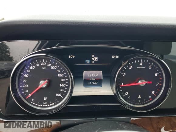 ✅ 2017 Mercedes-Benz E 300 Luxury • VIN: WDDZF4KB1HA013704 • Lot: 82480335. Listed on Copart with 161,487 mi. Free auction sales archive from the USA and detailed vehicle history report at DreamBid. Image 9.