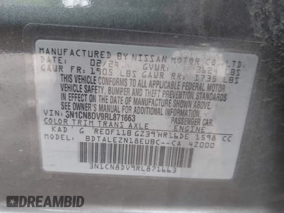 ✅ 2024 Nissan Versa S • VIN: 3N1CN8DV9RL871663 • Lot: 43670838. Wystawiony na IAAI z przebiegiem 9 123 mil. Bezpłatny archiwum sprzedaży aukcyjnych z USA i szczegółowy raport historii pojazdu na DreamBid. Zdjęcie 9.